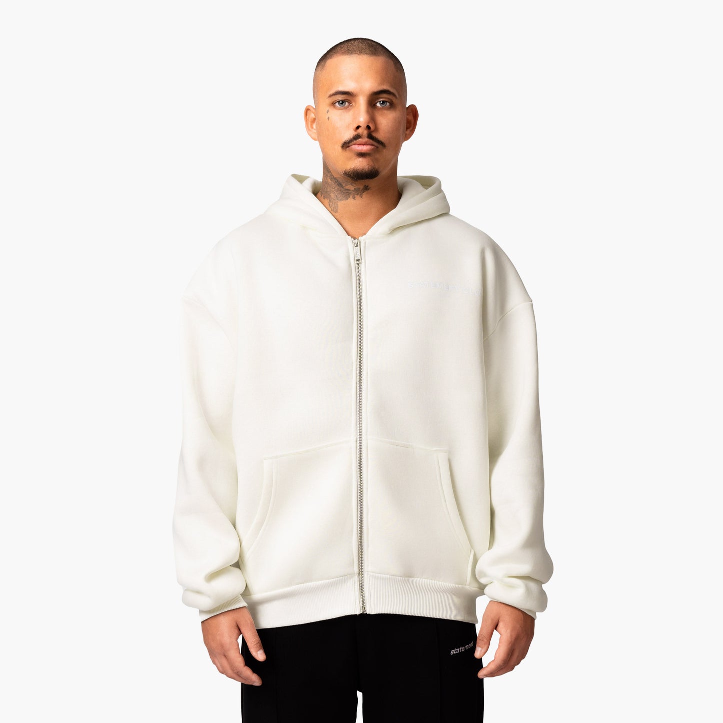 INITIAL ZIP-HOODIE CREAM WHITE