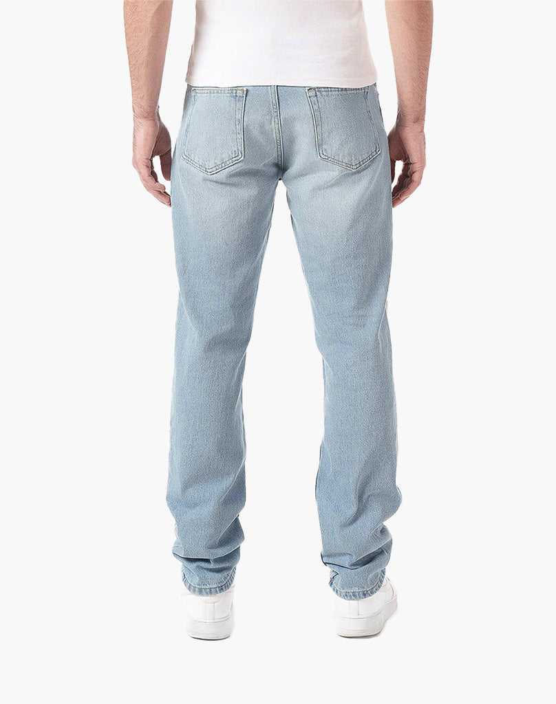 STRAIGHT FIT DENIM (LIGHT BLUE) STATEMENT