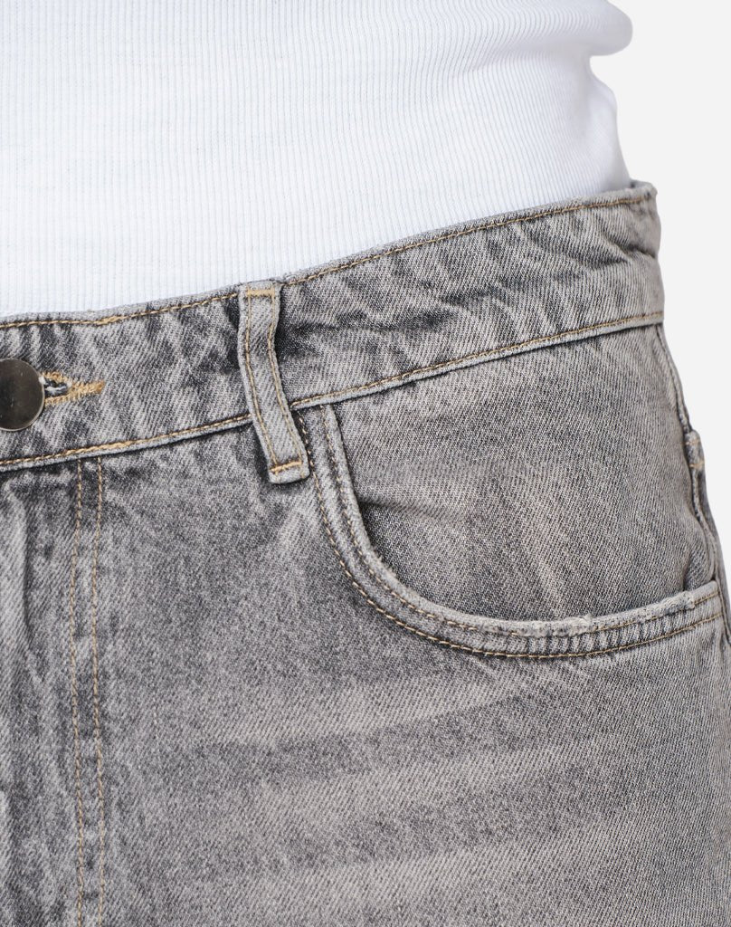 DENIM JEANS (GREY) Denim STATEMENT