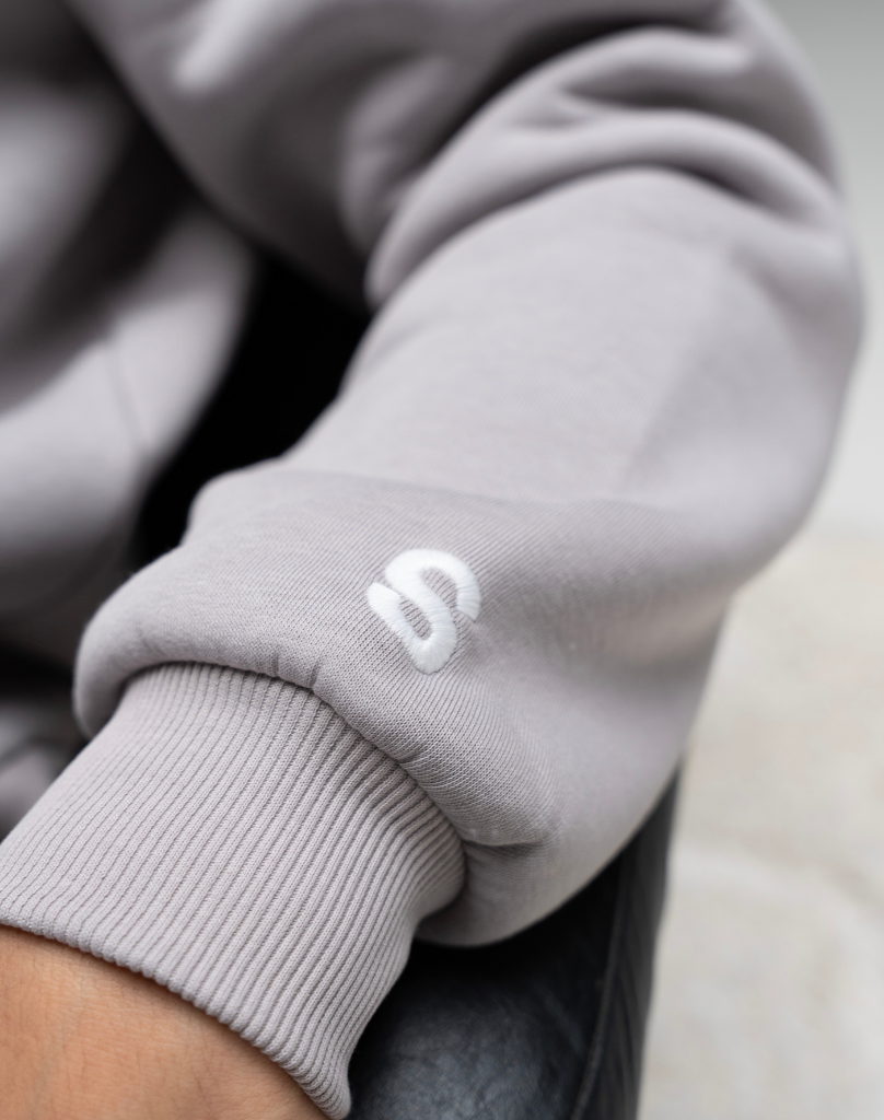 BASIC ZIP-HOODIE (GREY) STATEMENT
