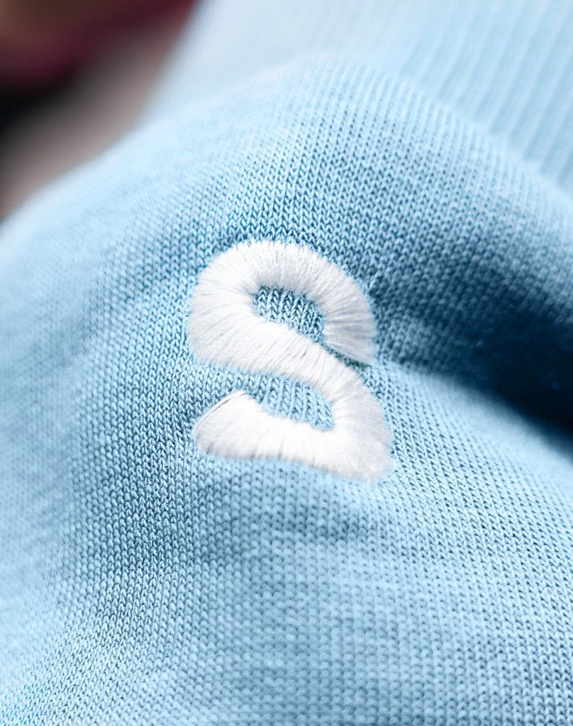 BASIC ZIP-HOODIE (ICE BLUE) Zip-Hoodie STATEMENT