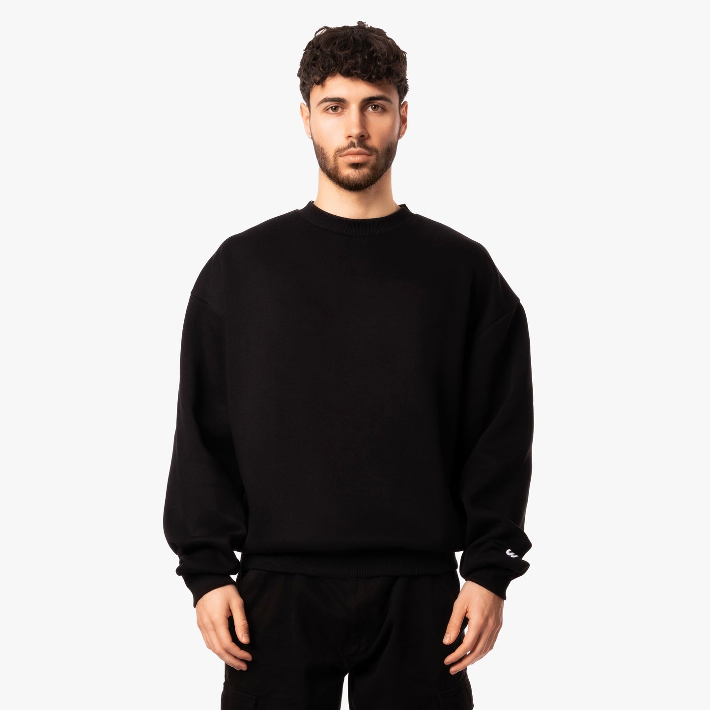 BASIC SWEATER BLACK