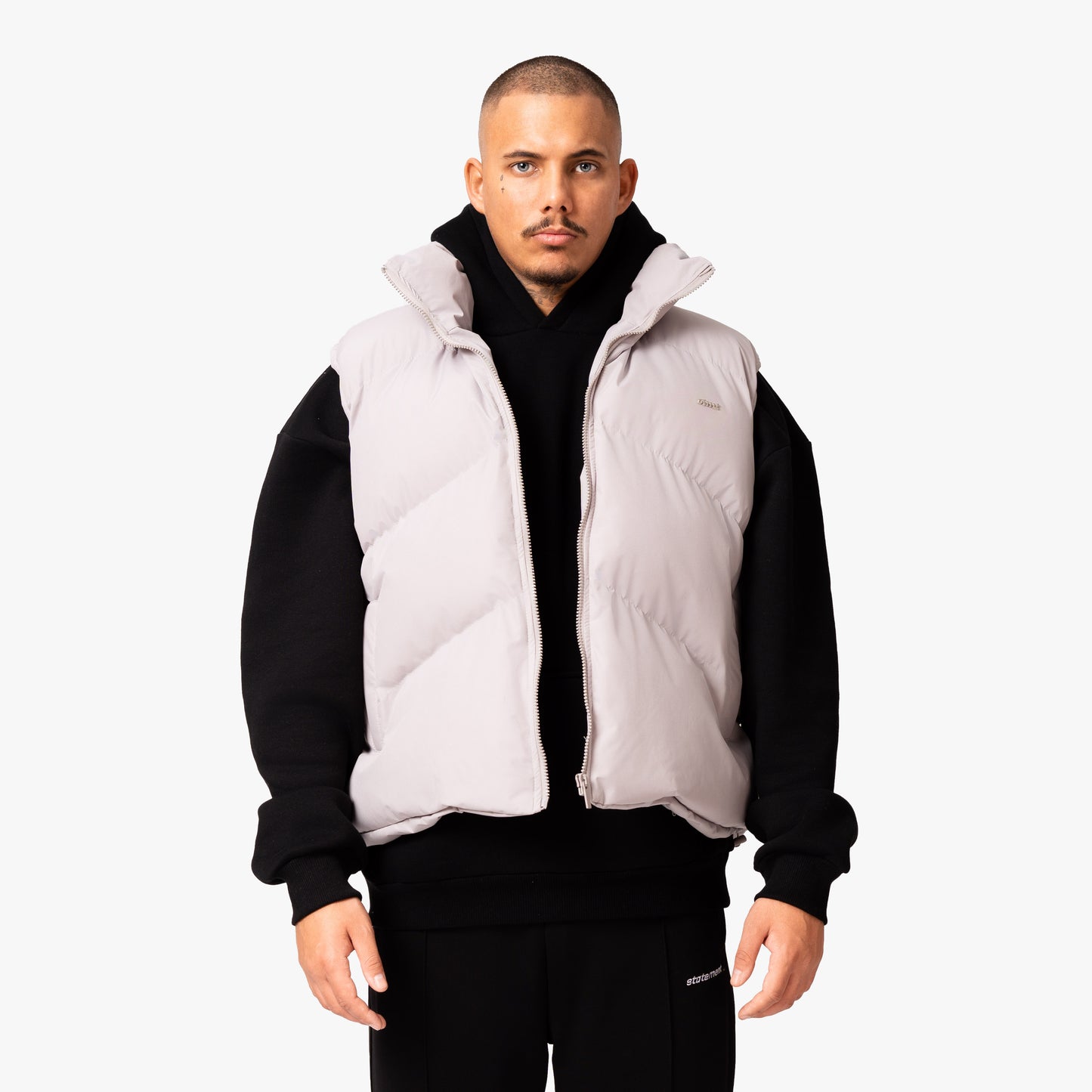 STMT PUFFER VEST CREAM WHITE