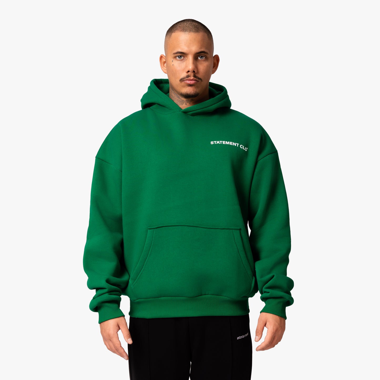 INITIAL HOODIE WOOD GREEN