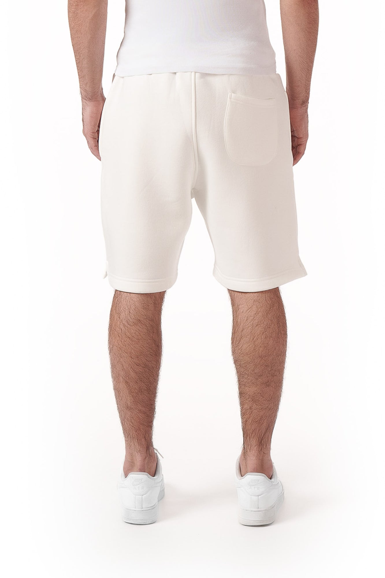 BASIC SHORTS (CREAM WHITE)