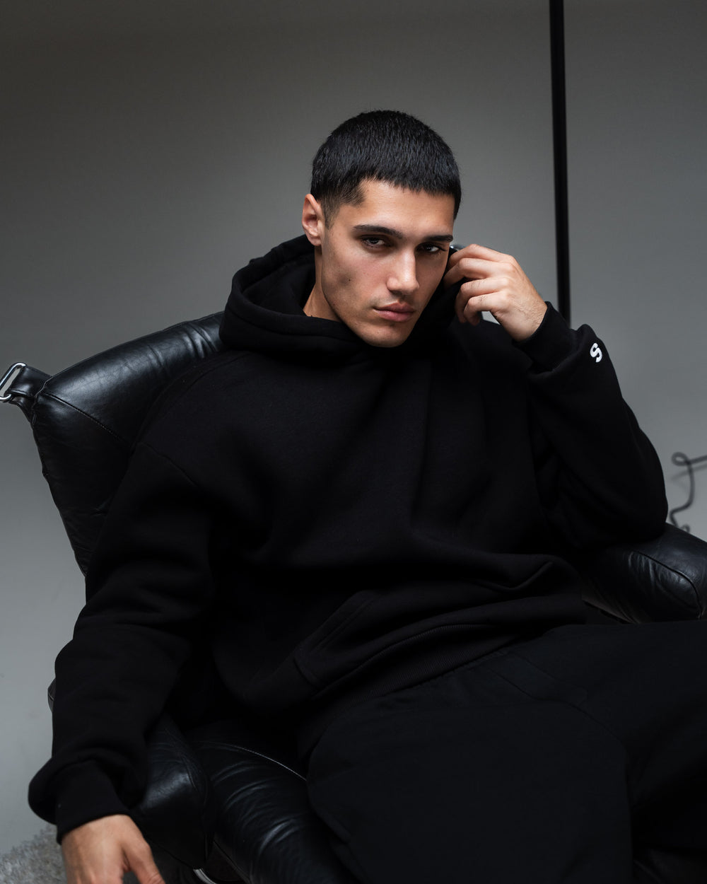 STATEMENT CLOTHING | HILTON-BLACK main image 0