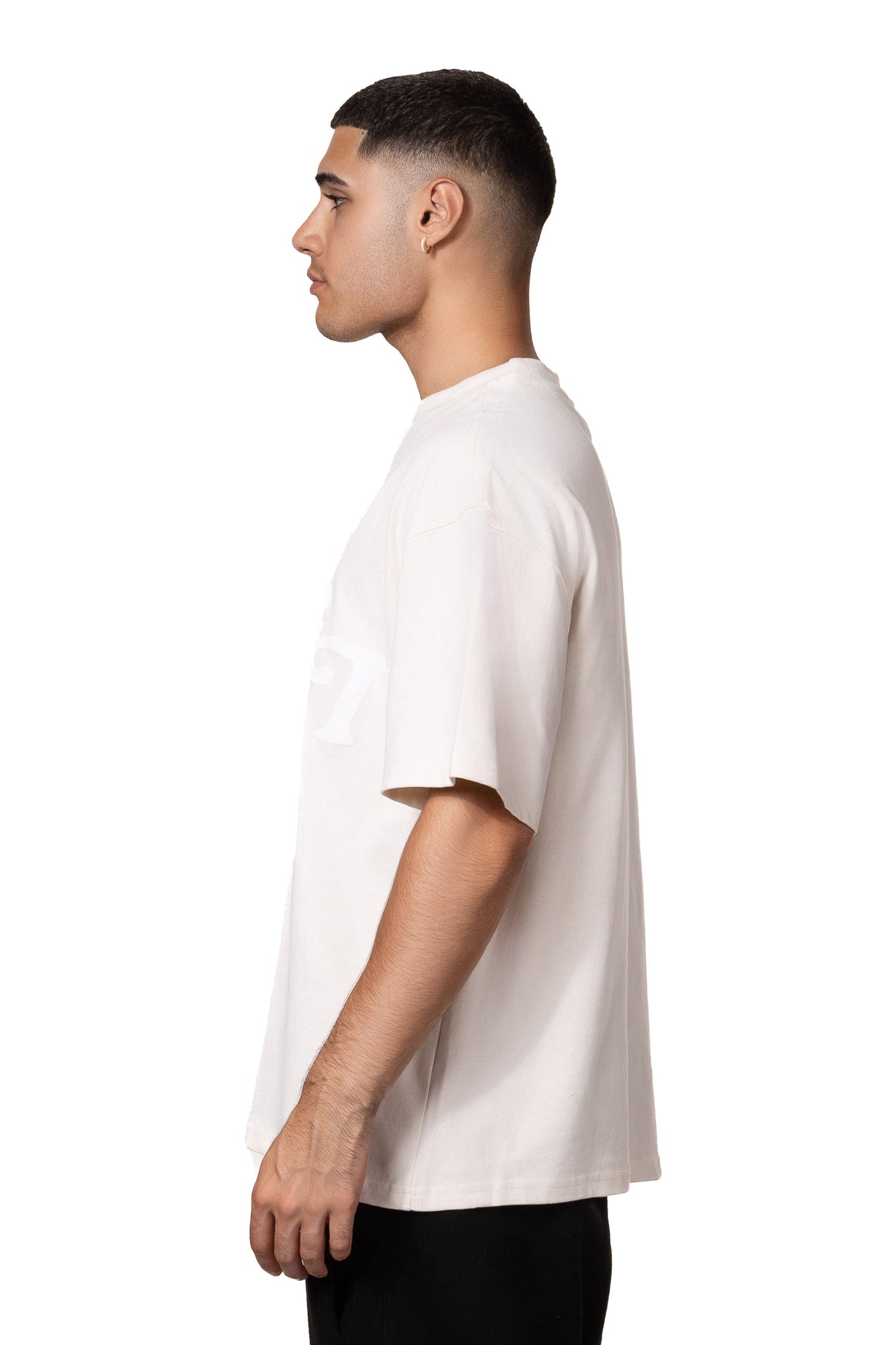 TWISTS TEE (CREAM WHITE) T-Shirt STATEMENT