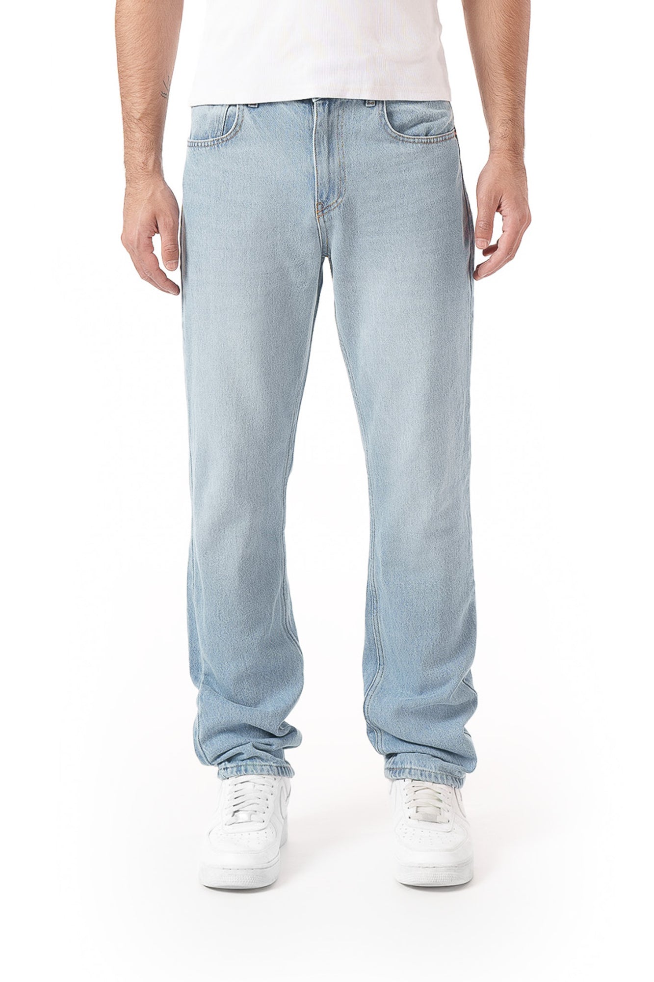 STRAIGHT FIT DENIM (LIGHT BLUE)