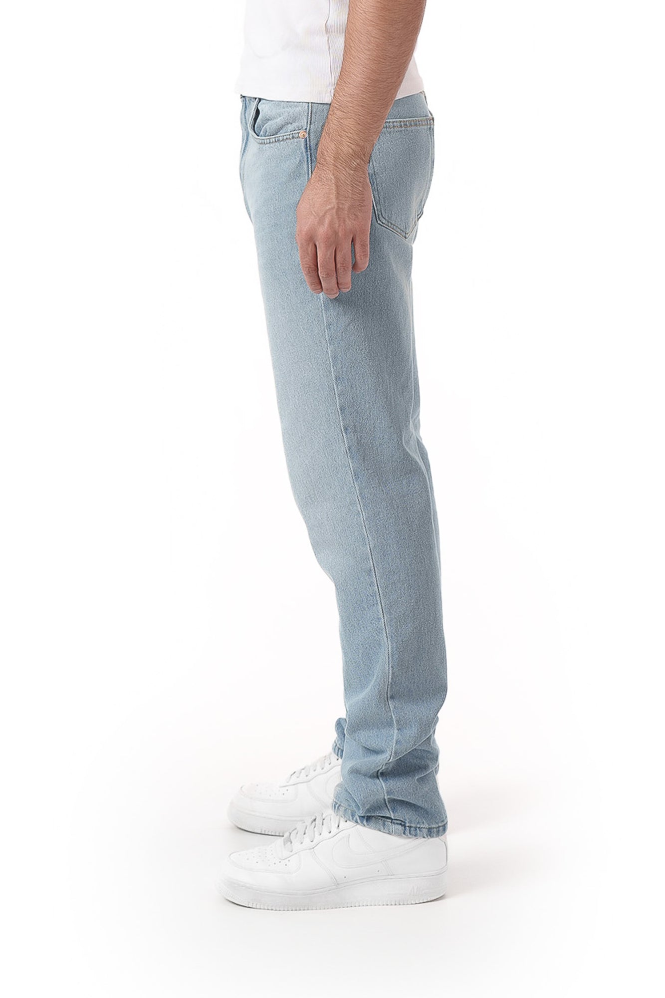 STRAIGHT FIT DENIM (LIGHT BLUE)