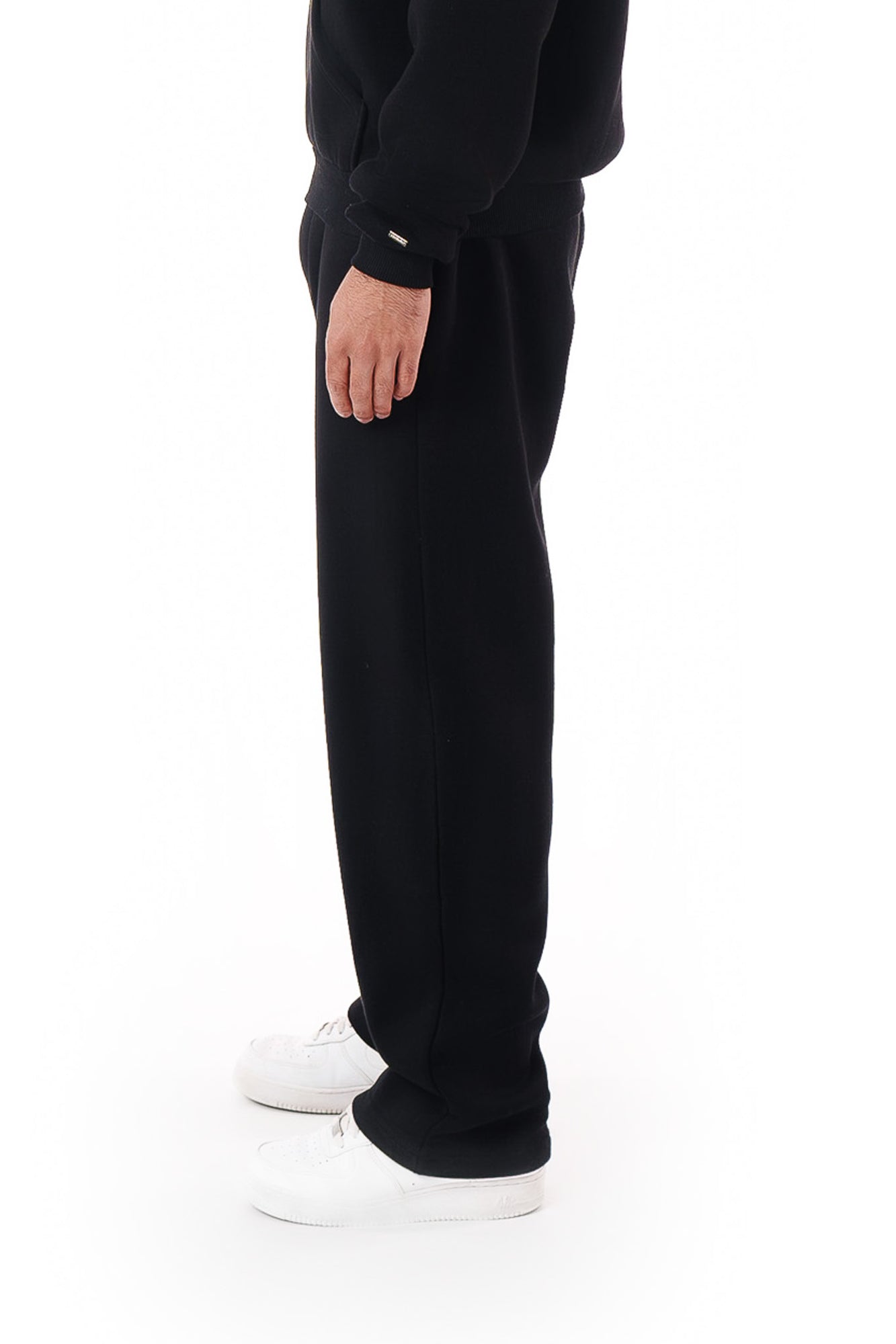 BASIC OPEN LEG JOGGER (BLACK)